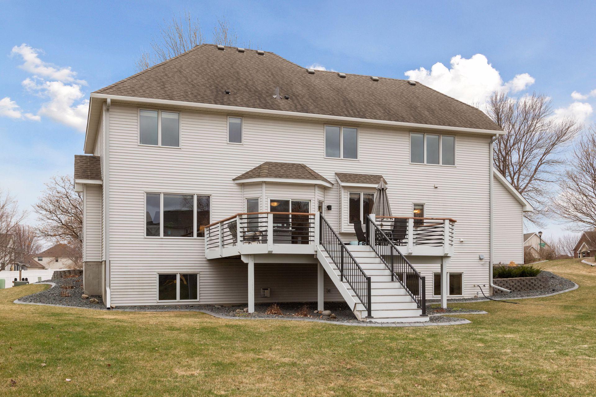 17771 Hollybrook Trail
