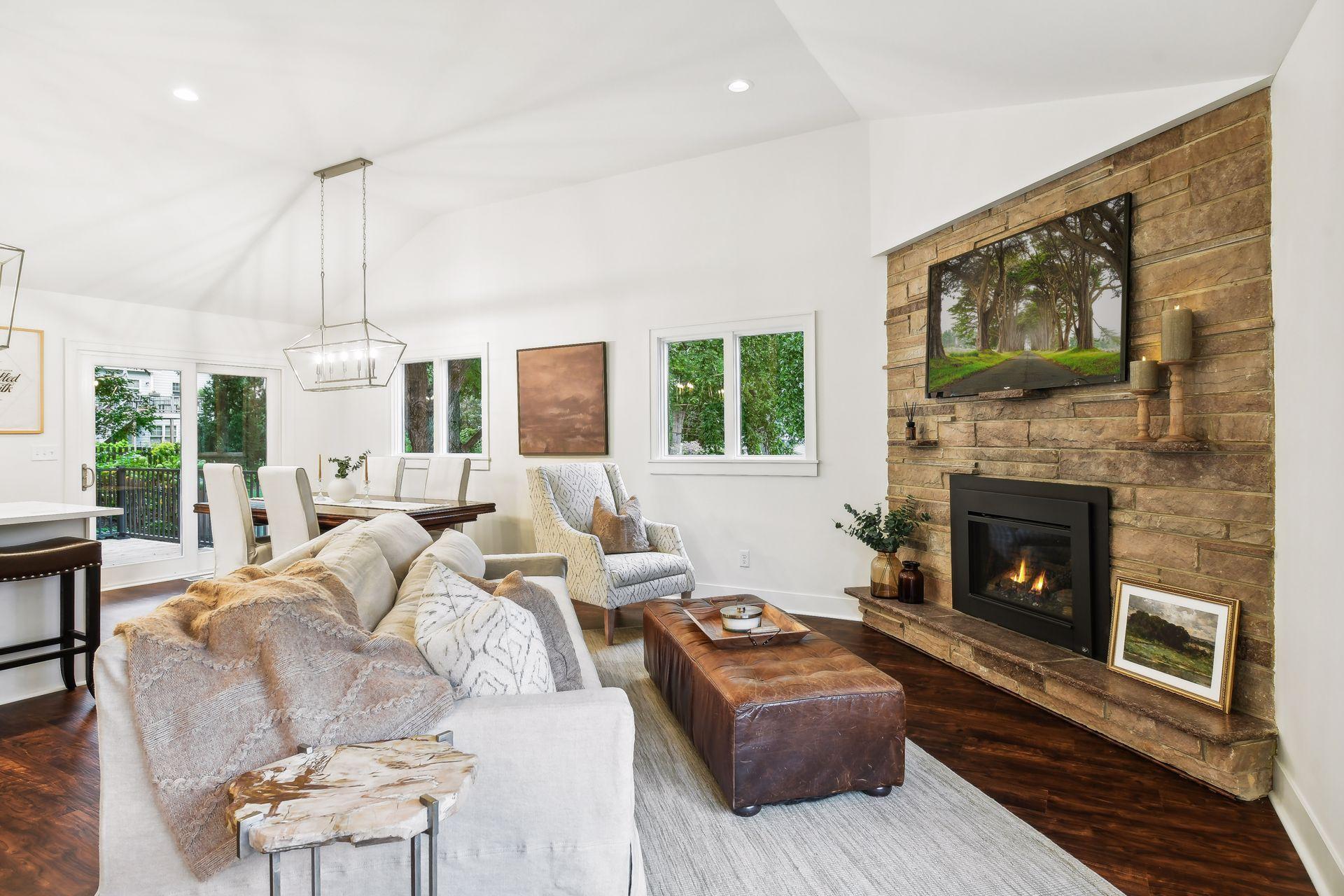 5620 Melody Lake Drive