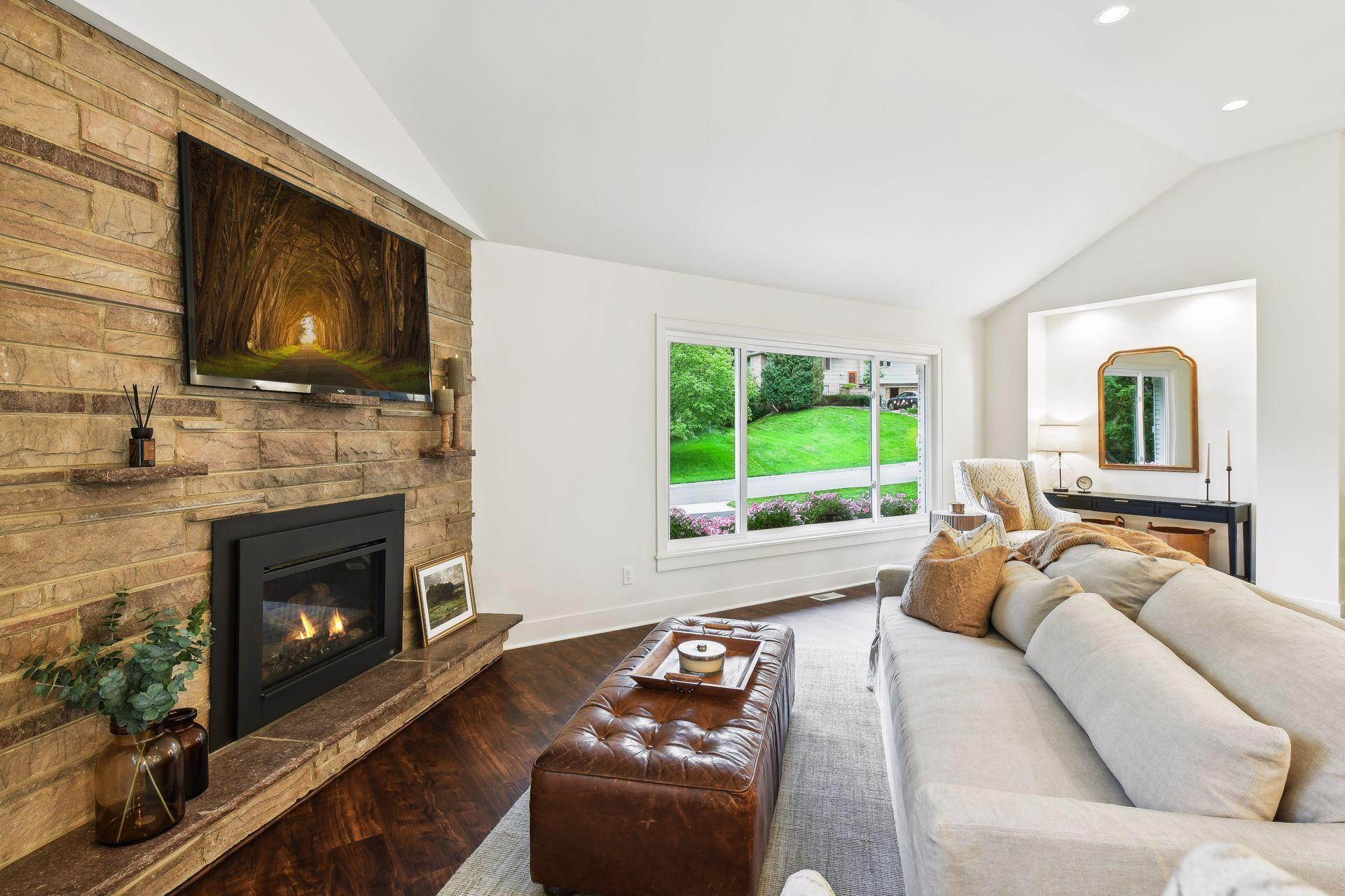 5620 Melody Lake Drive