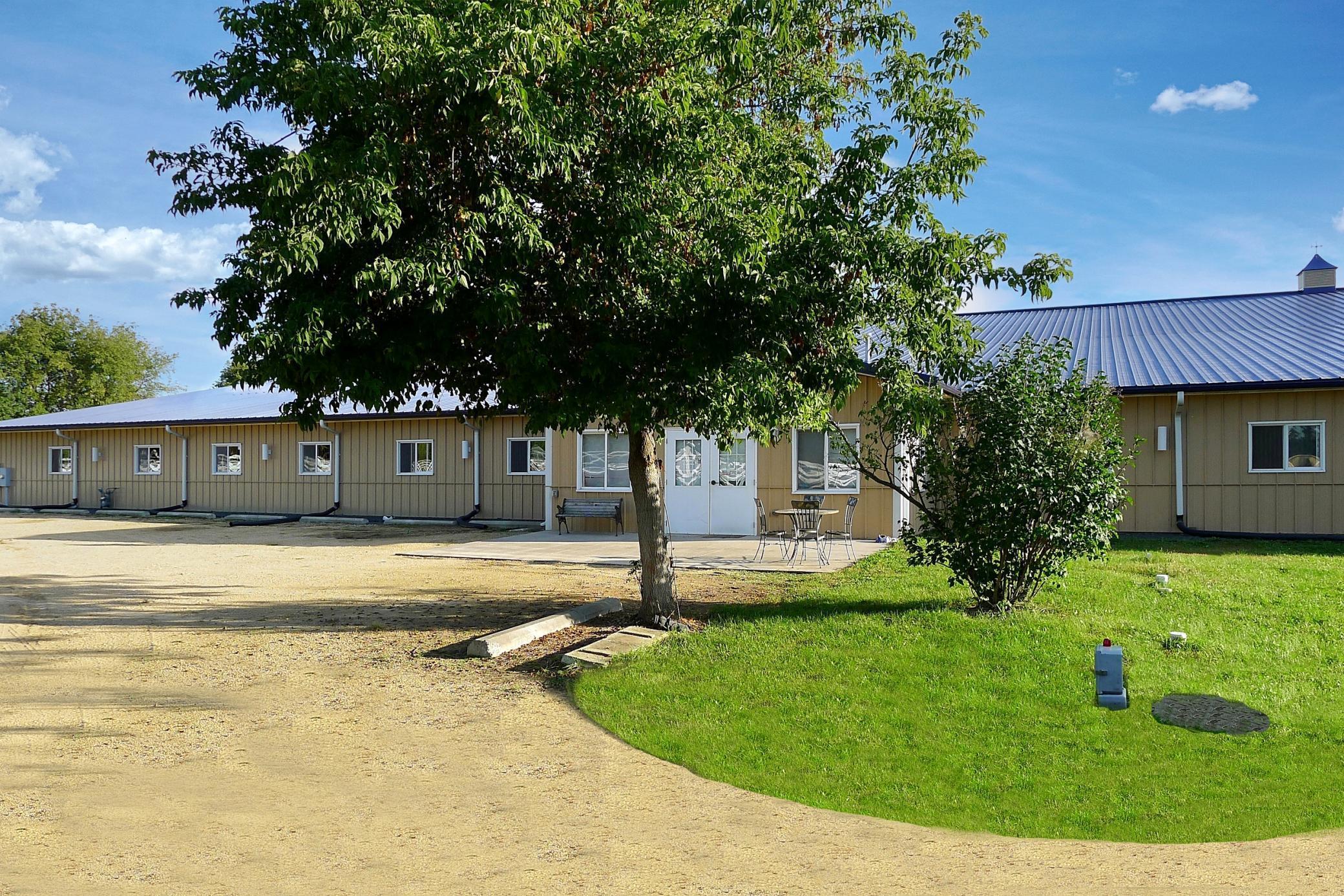 18600 Harrow Avenue N