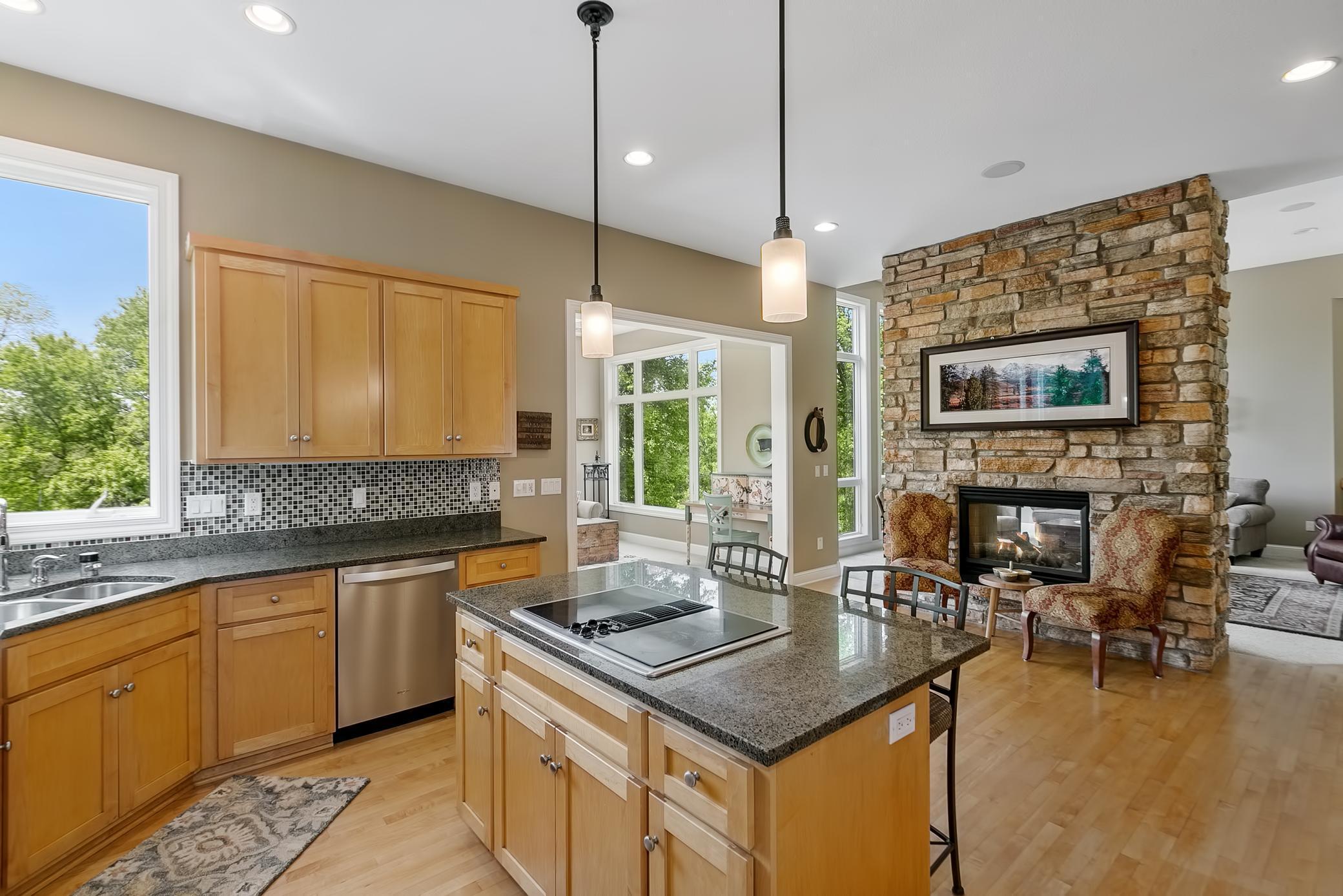 18600 Harrow Avenue N