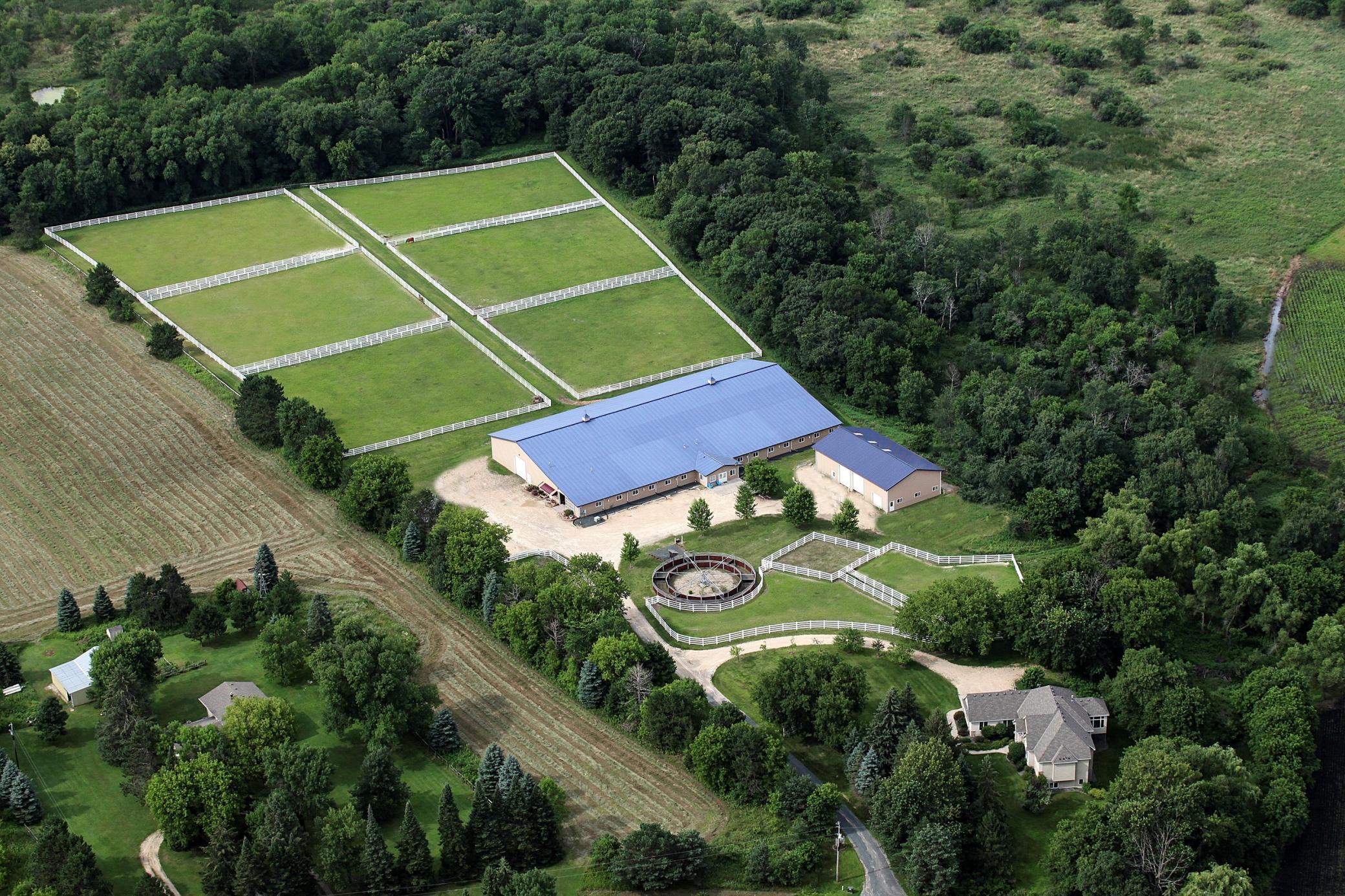 18600 Harrow Avenue N