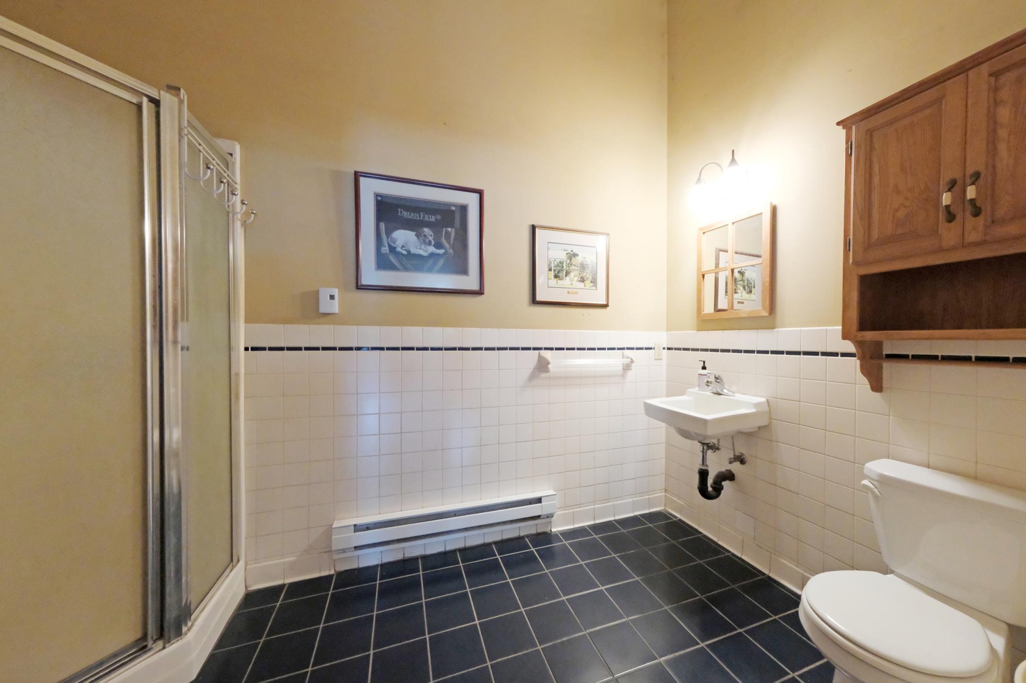 18600 Harrow Avenue N