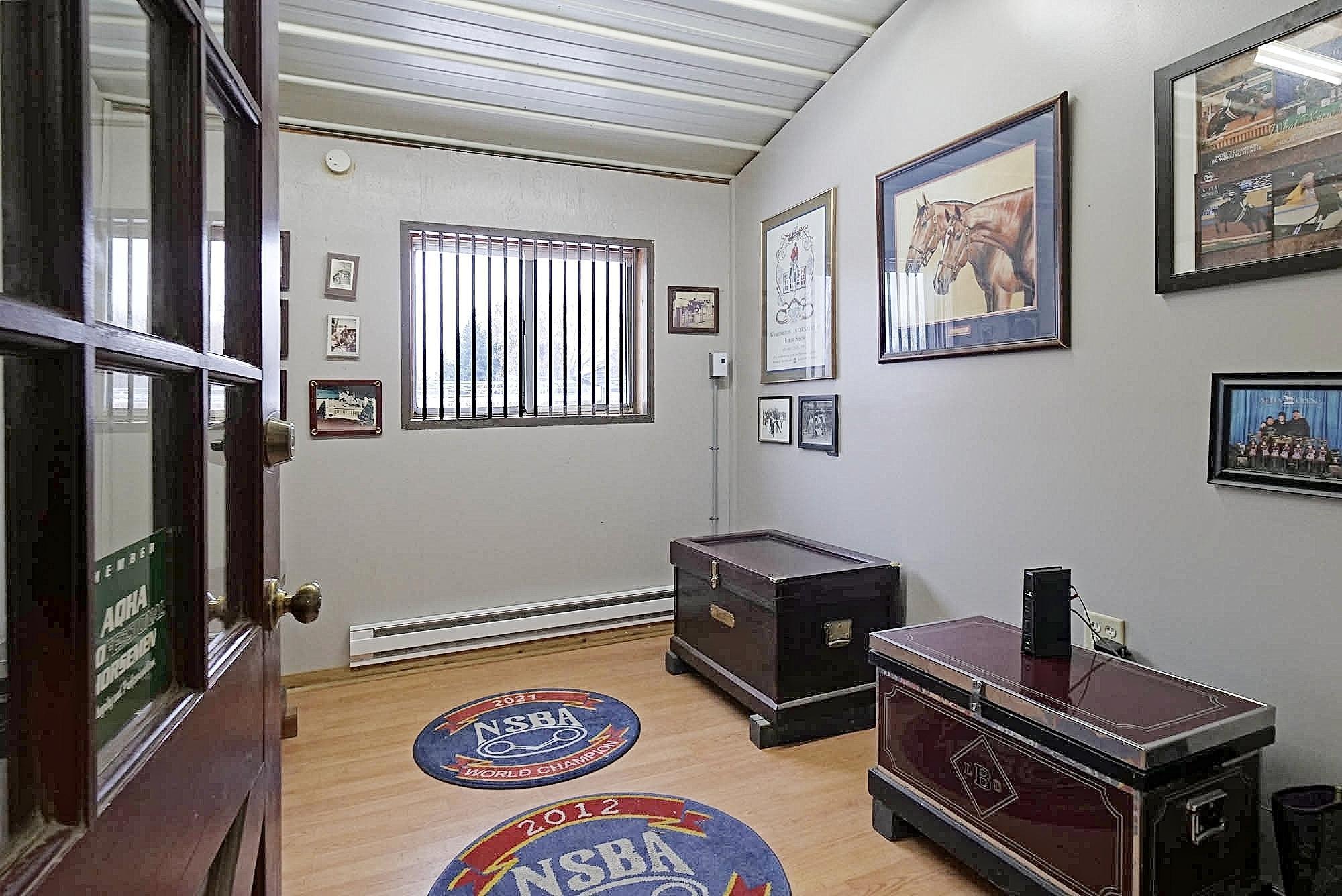 18600 Harrow Avenue N