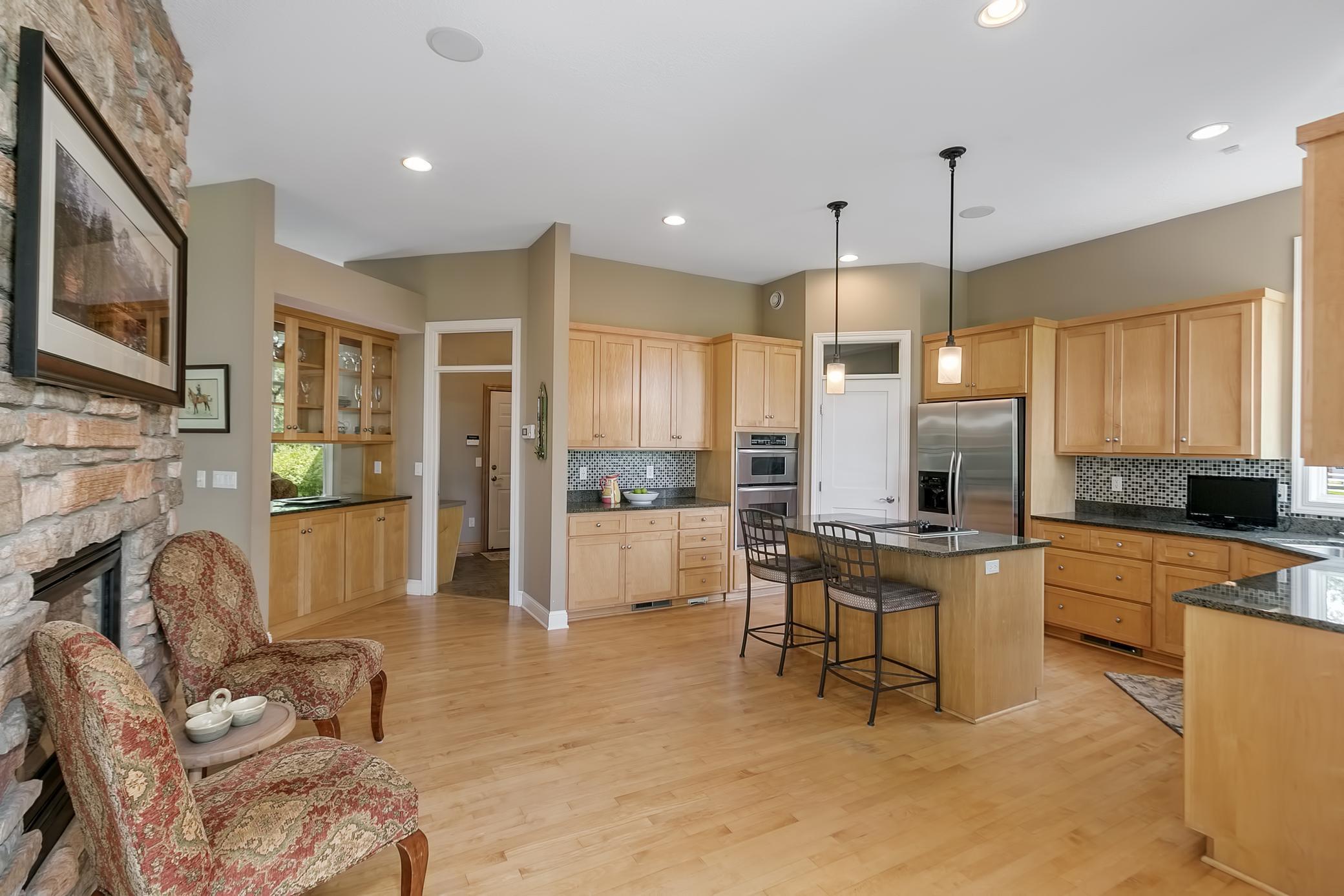 18600 Harrow Avenue N