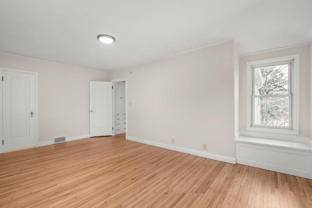 1849 Zephyr Place