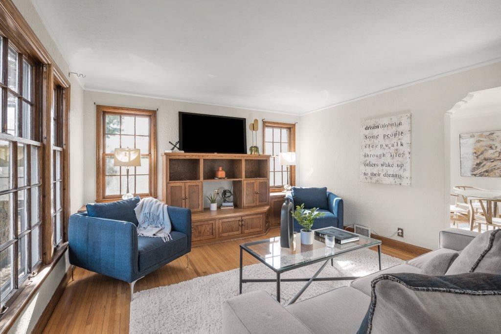 1849 Zephyr Place