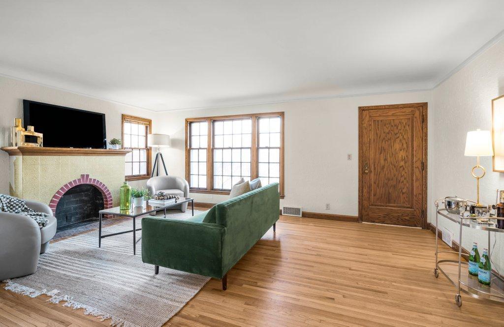 1849 Zephyr Place