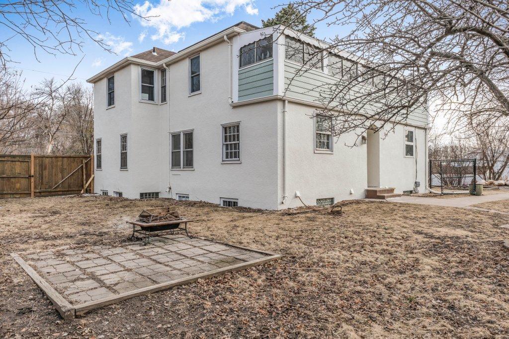 1849 Zephyr Place