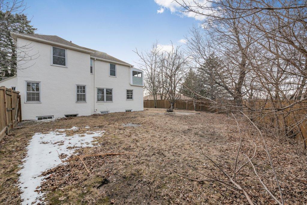 1849 Zephyr Place