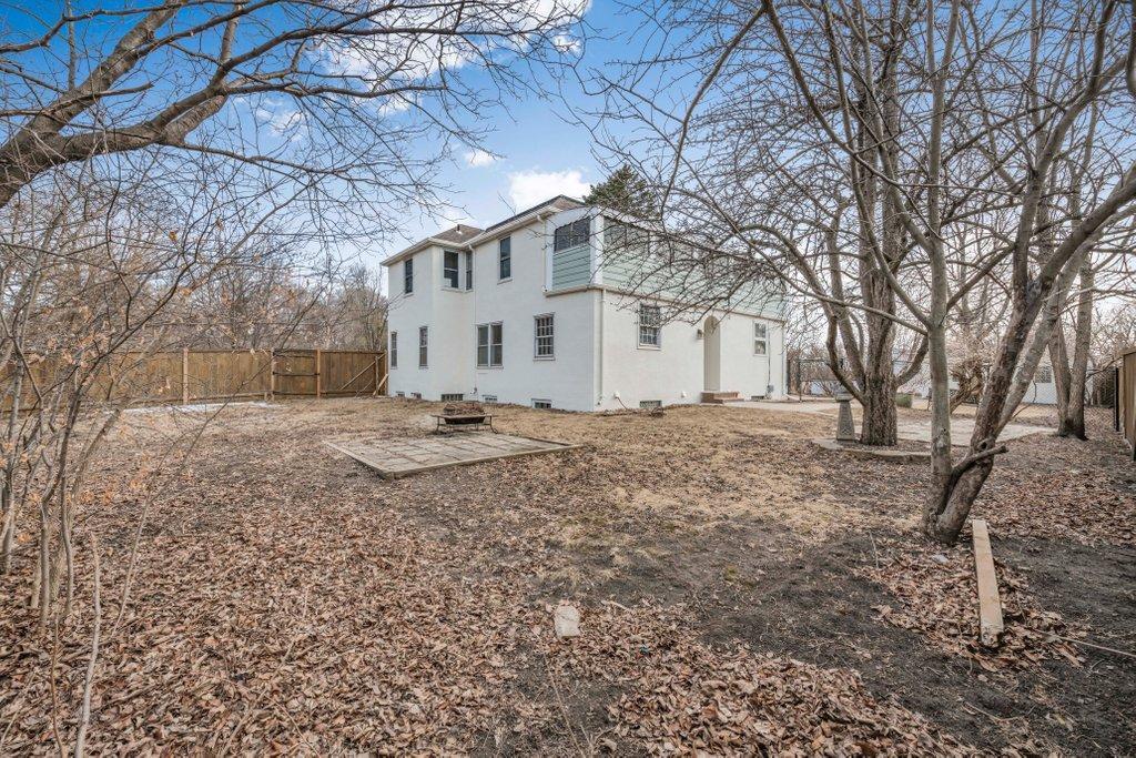 1849 Zephyr Place