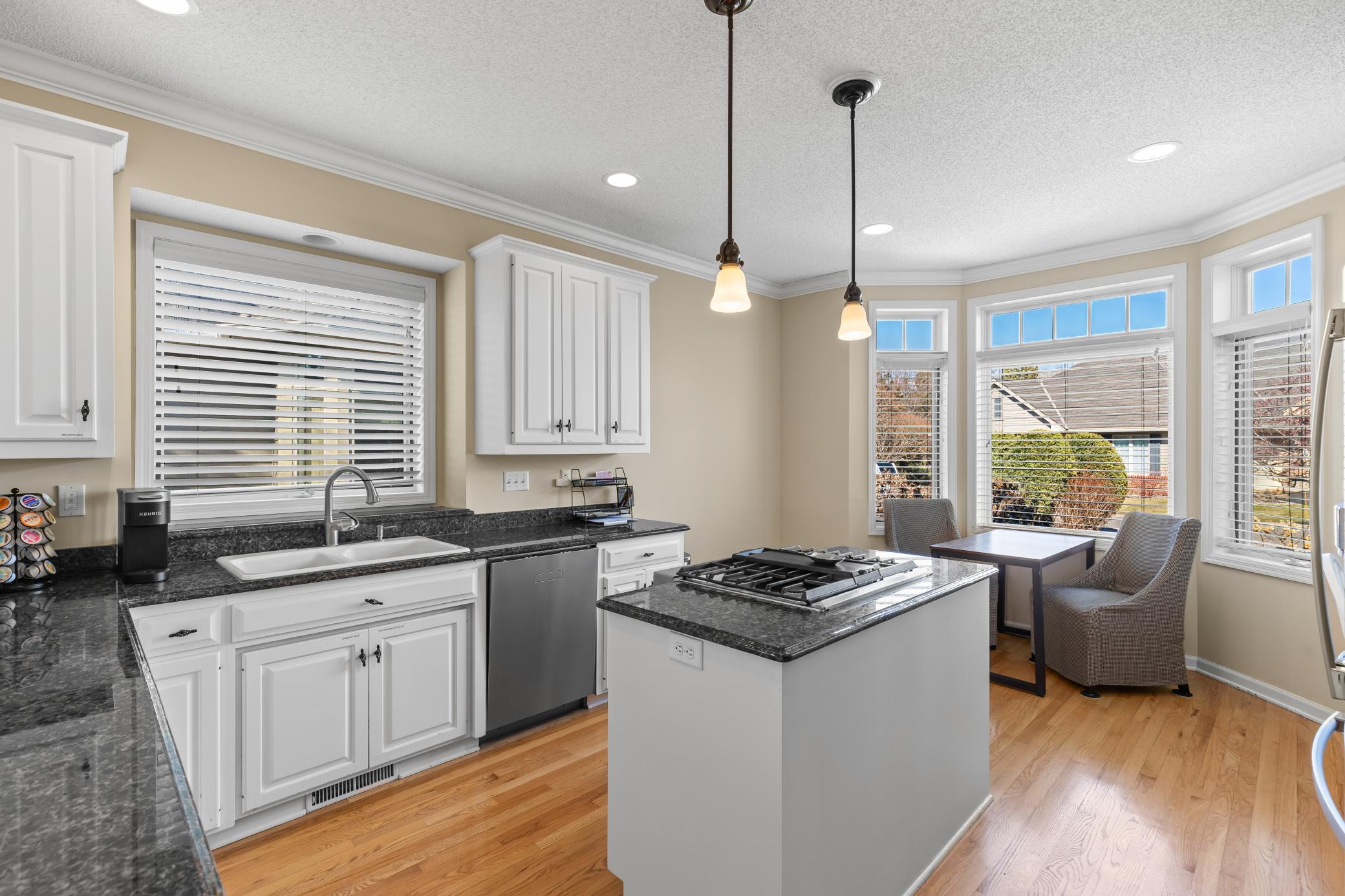 365 Waycliffe Drive S