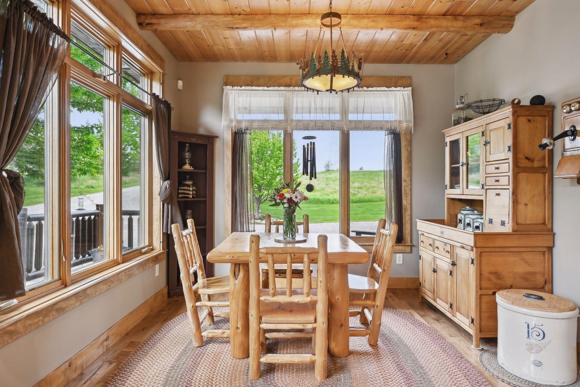 5958 Fenning Avenue SE