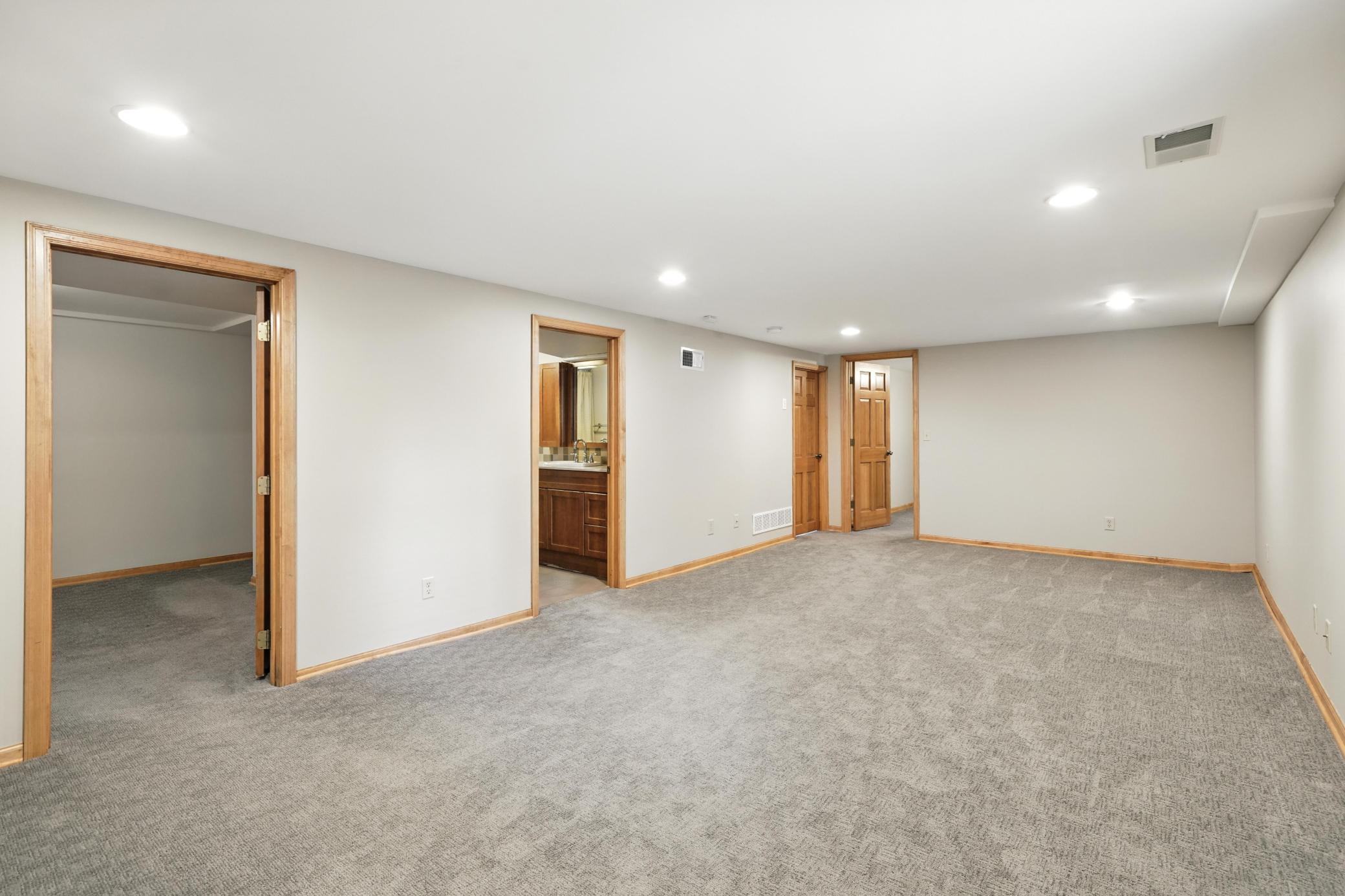 2365 Buford Avenue Unit: A