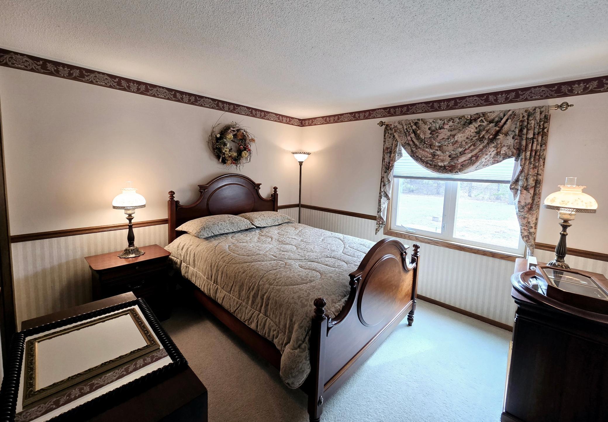 7331 175th Avenue NW