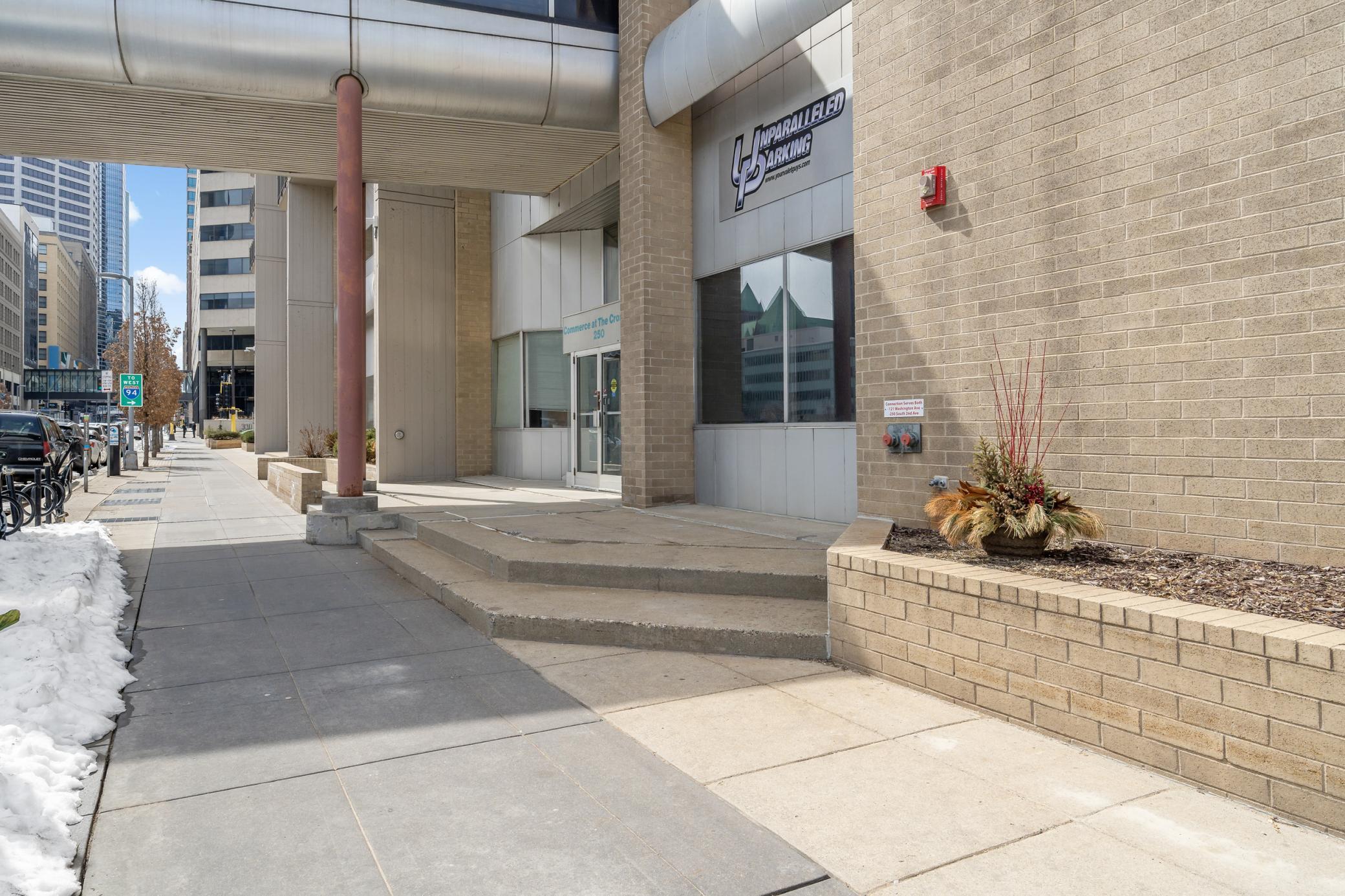 250 2nd Avenue S Unit: 205