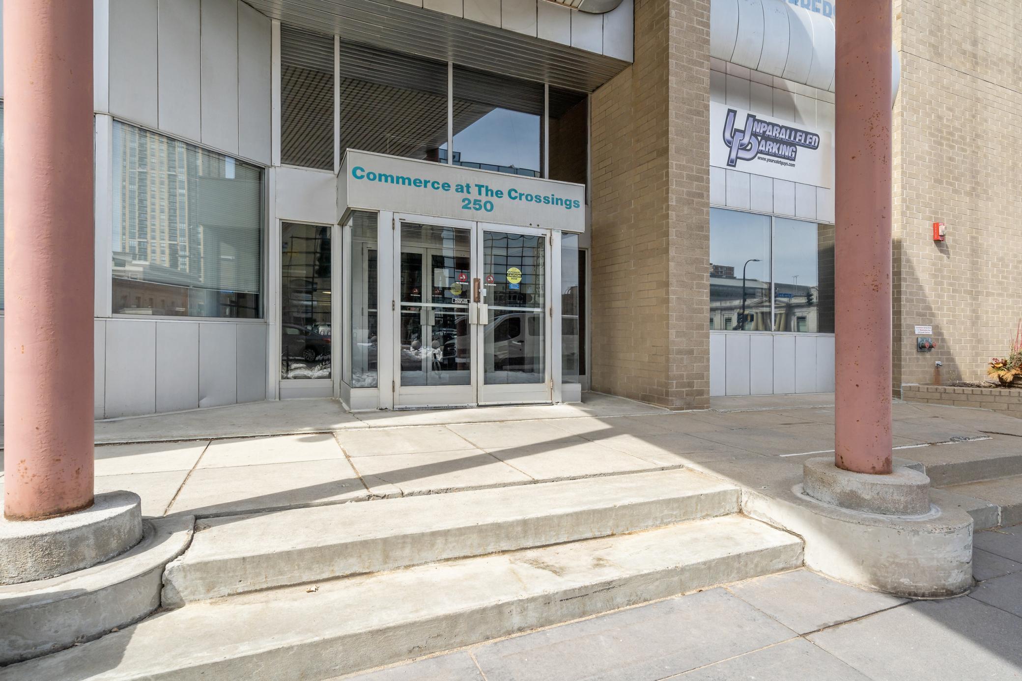 250 2nd Avenue S Unit: 205