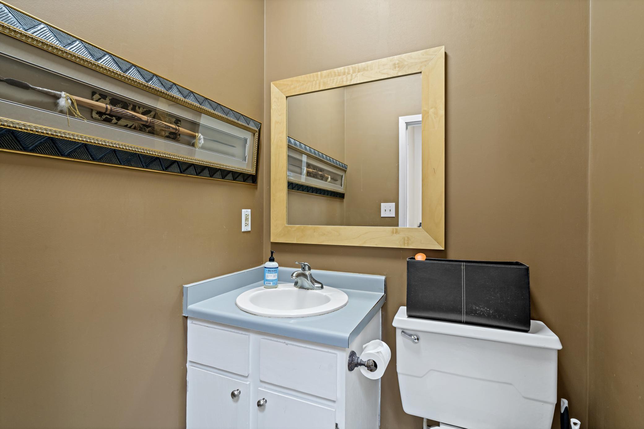 250 2nd Avenue S Unit: 205