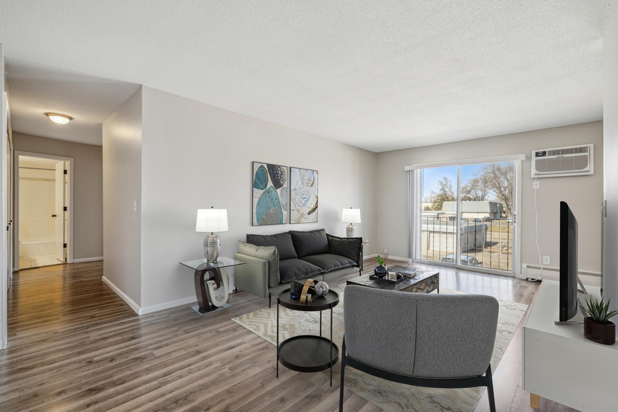 745 11th Avenue S Unit: 7