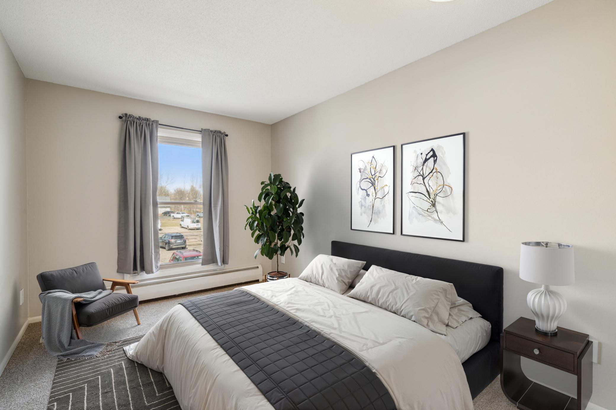 745 11th Avenue S Unit: 7