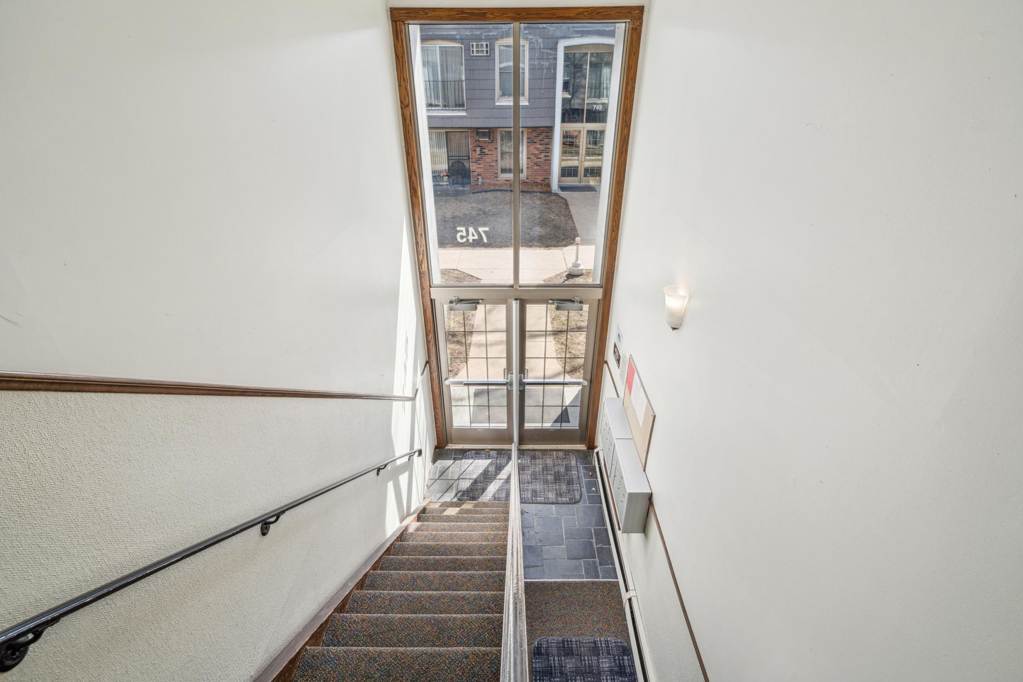 745 11th Avenue S Unit: 7