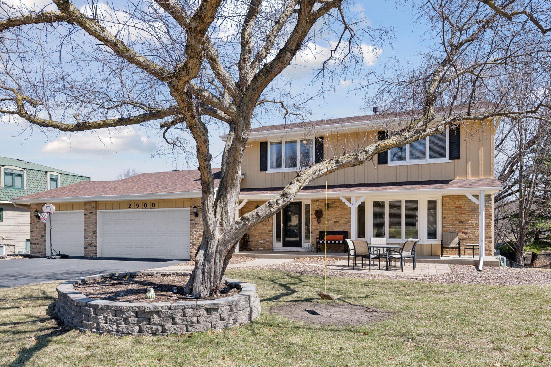 2900 Alvarado Lane N