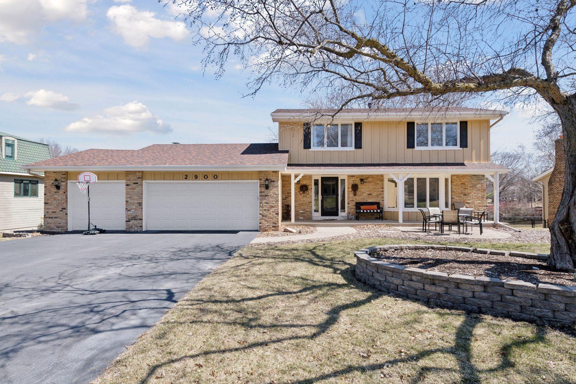 2900 Alvarado Lane N