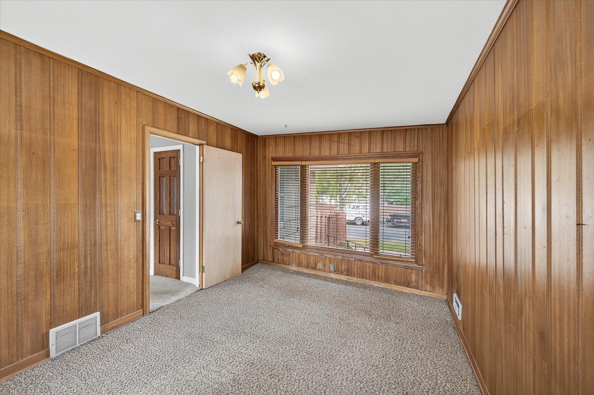 4801 Zenith Avenue S