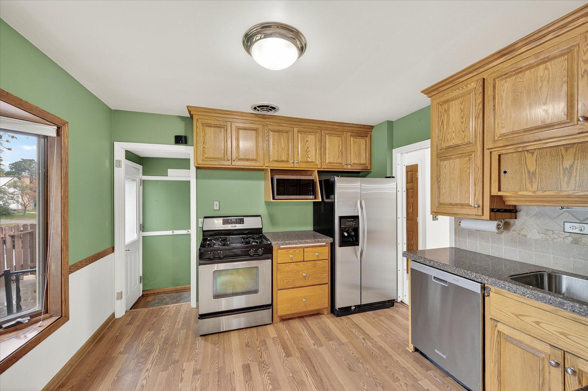 4801 Zenith Avenue S