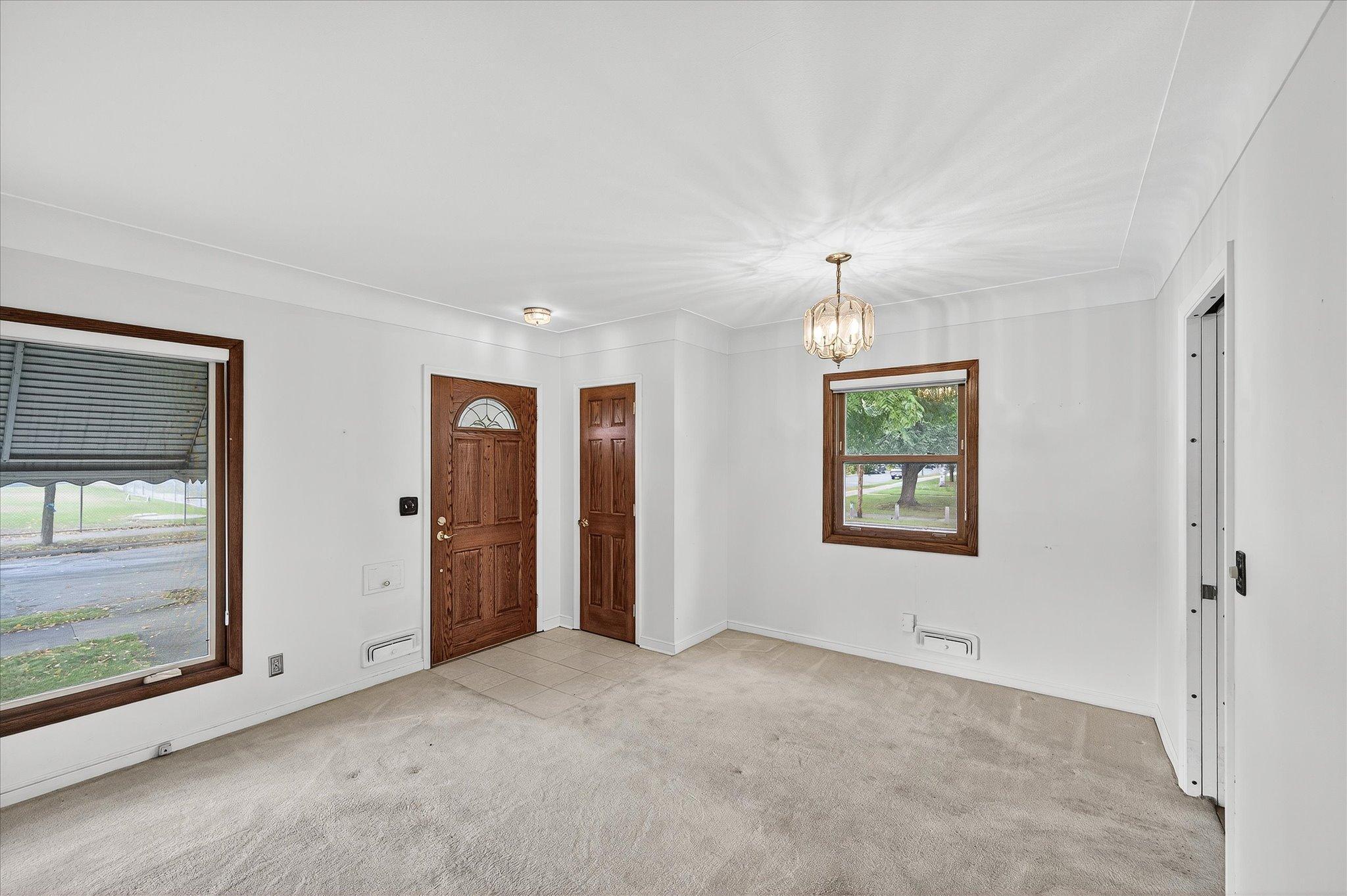 4801 Zenith Avenue S