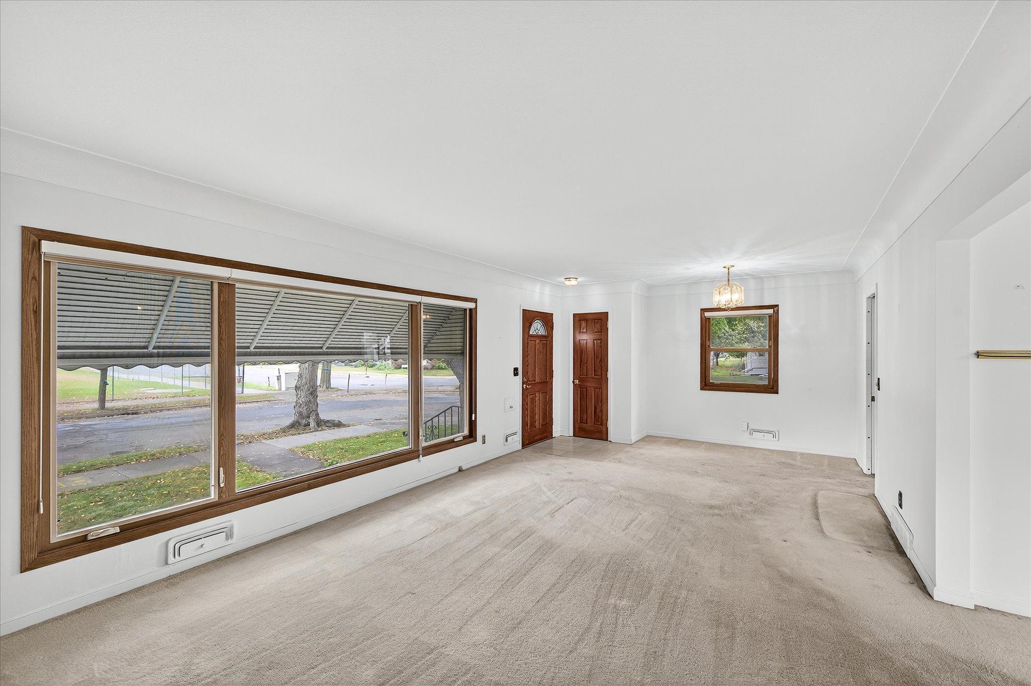 4801 Zenith Avenue S