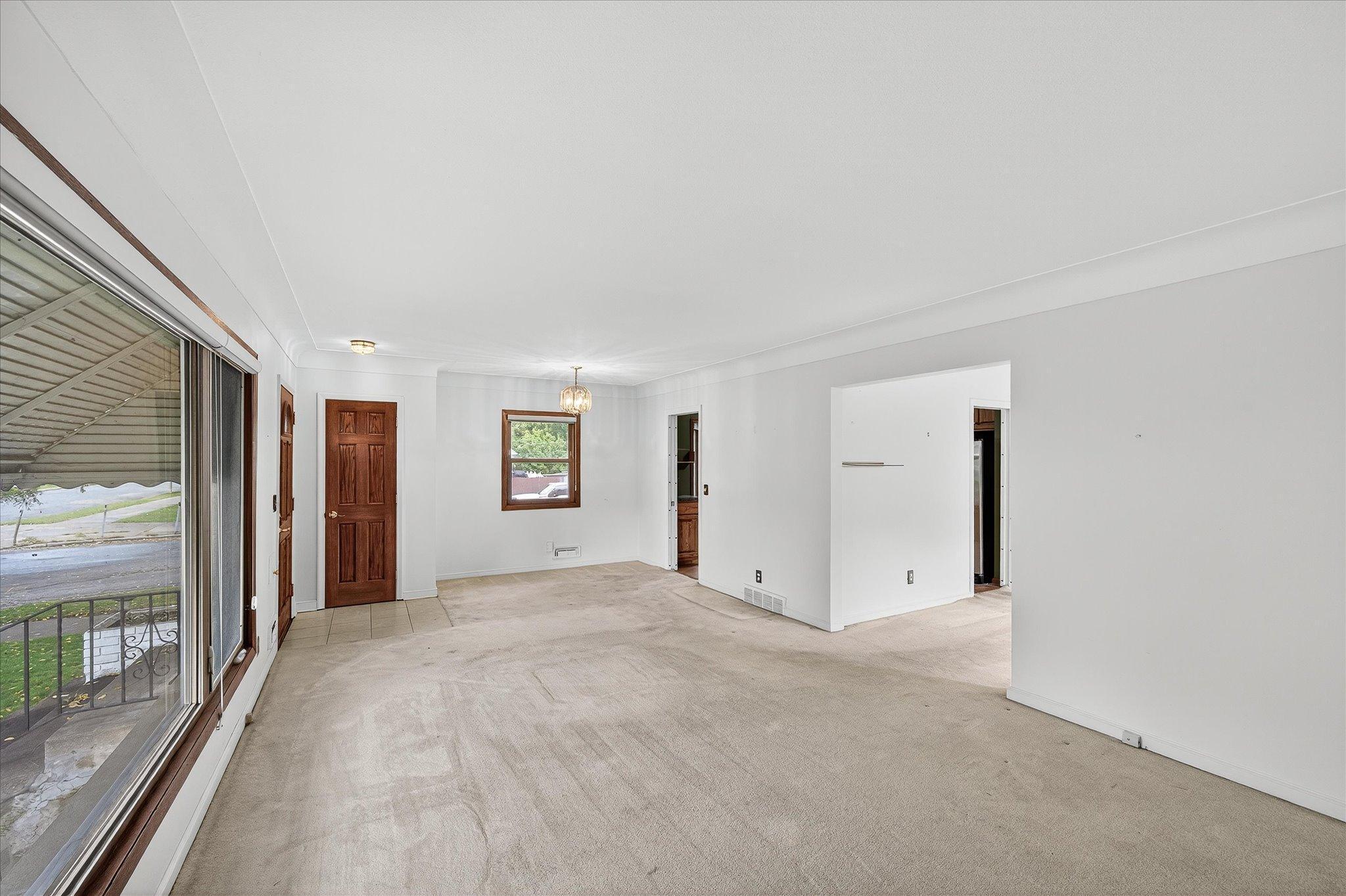 4801 Zenith Avenue S