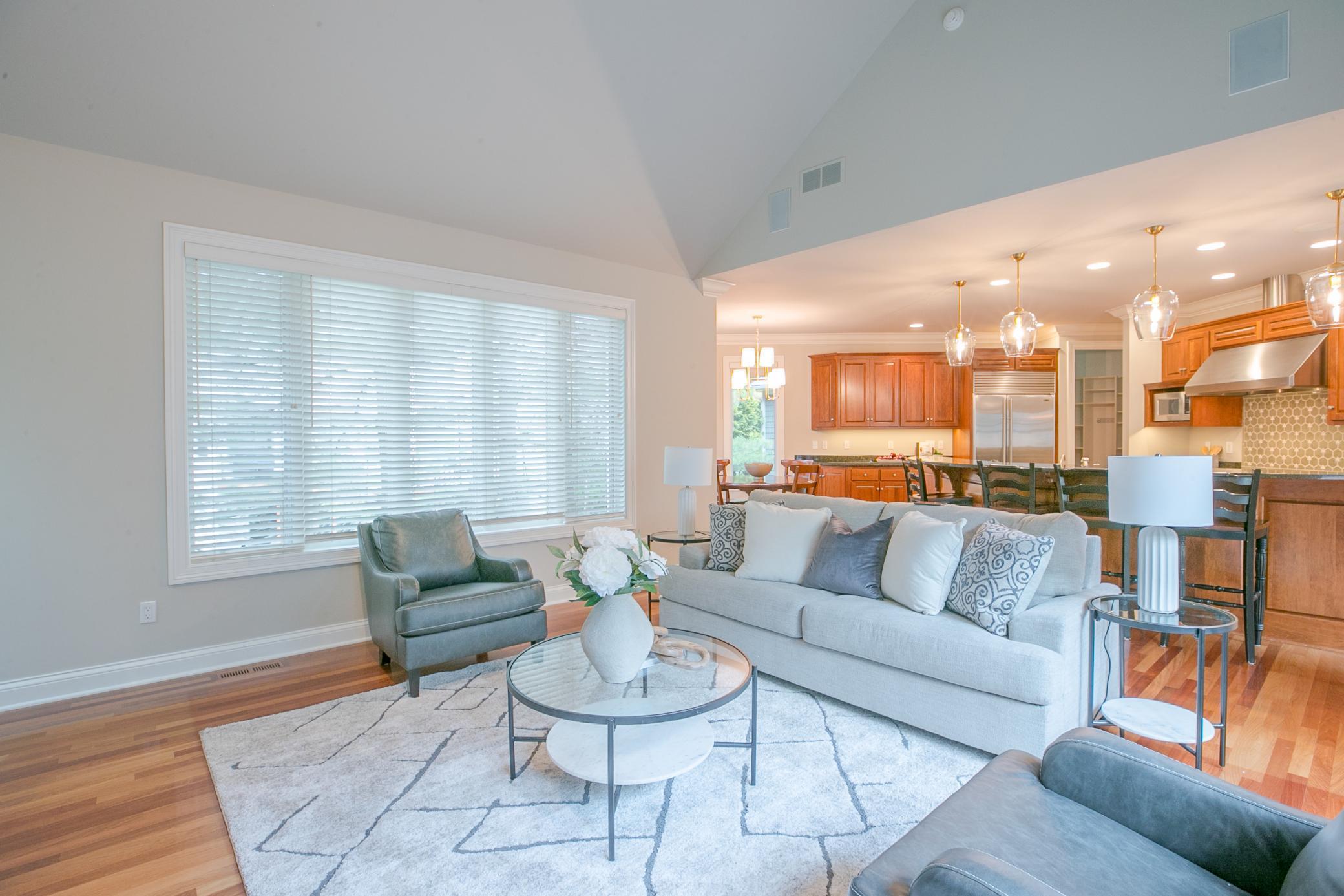 13980 Emerald Ridge