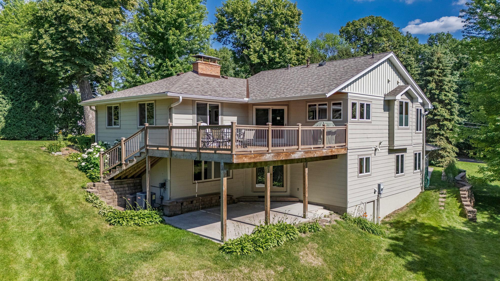 30 Interlachen Lane