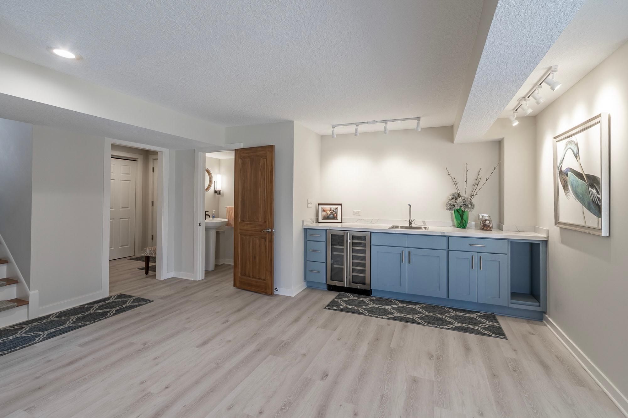 30 Interlachen Lane