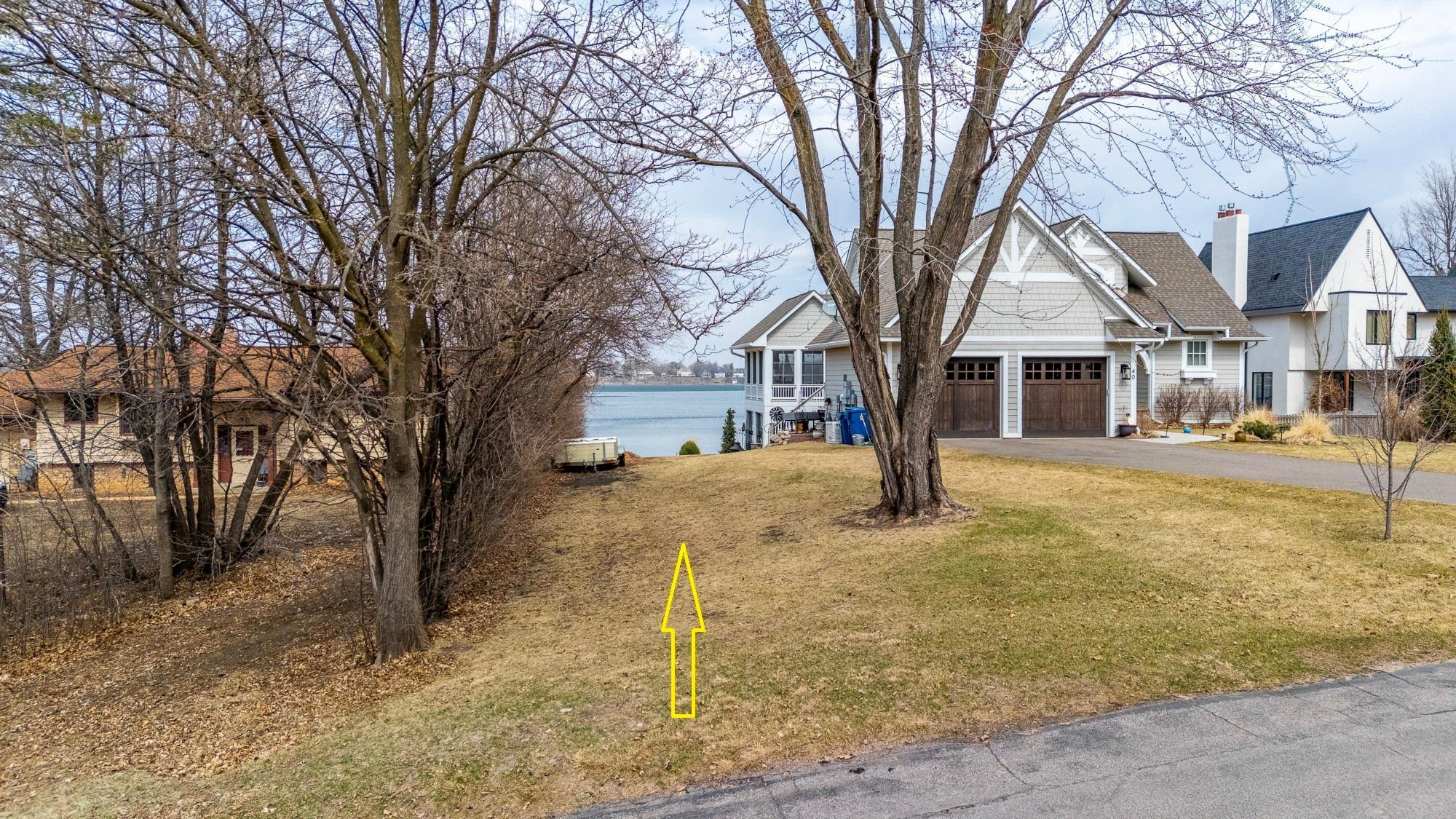 30 Interlachen Lane
