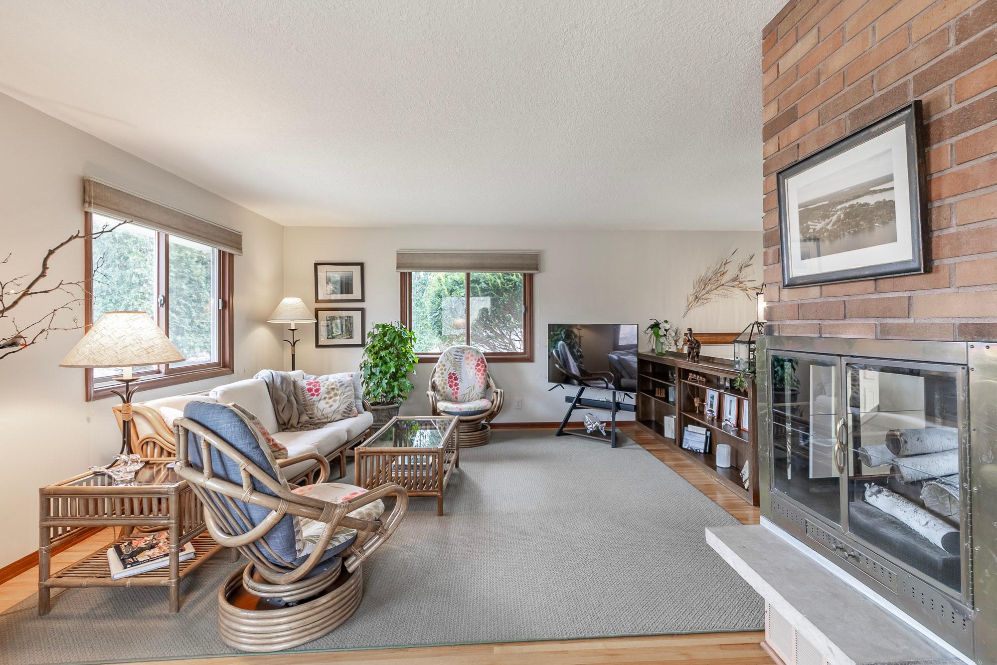 30 Interlachen Lane