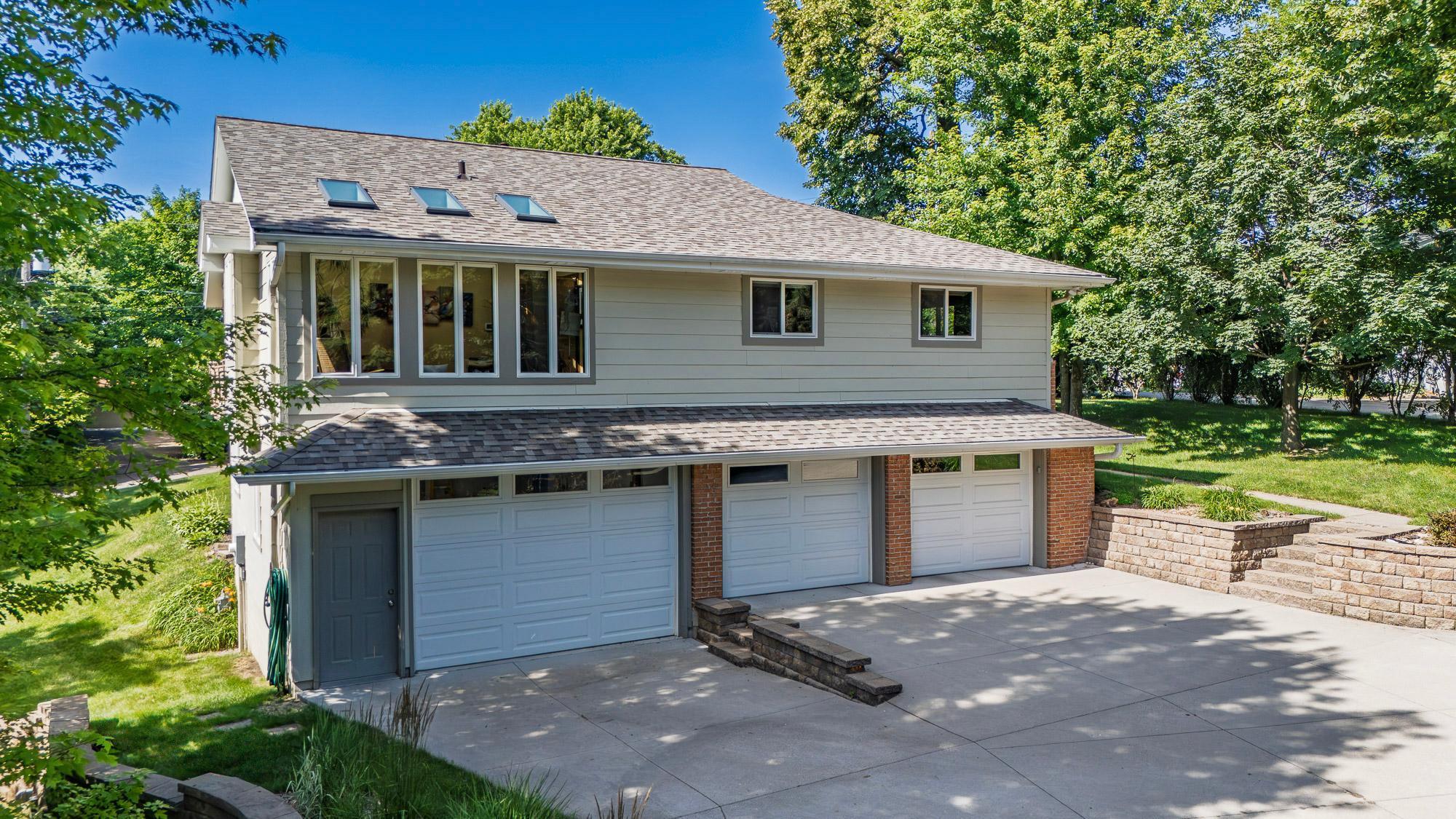 30 Interlachen Lane
