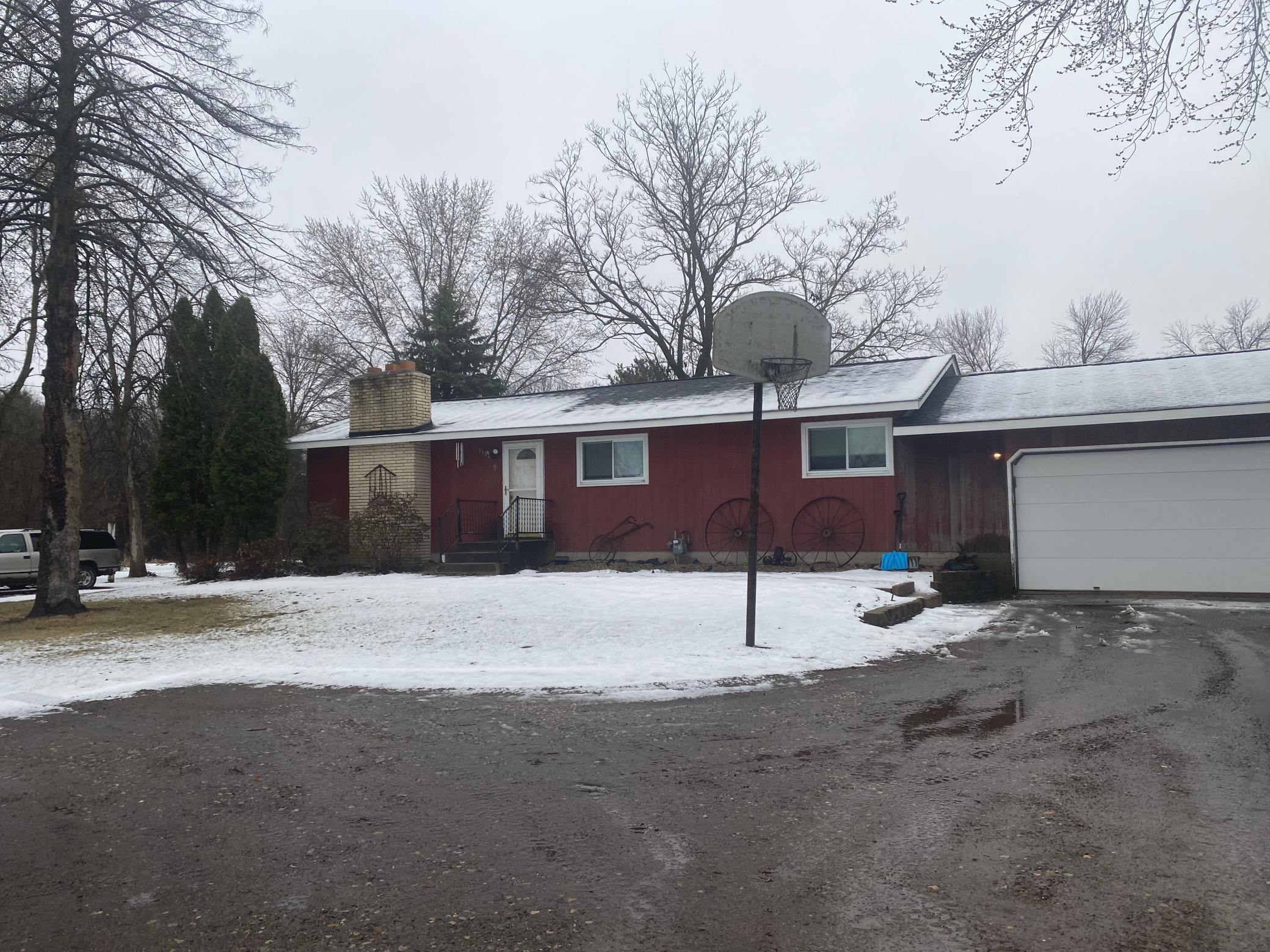 1190 Main Street