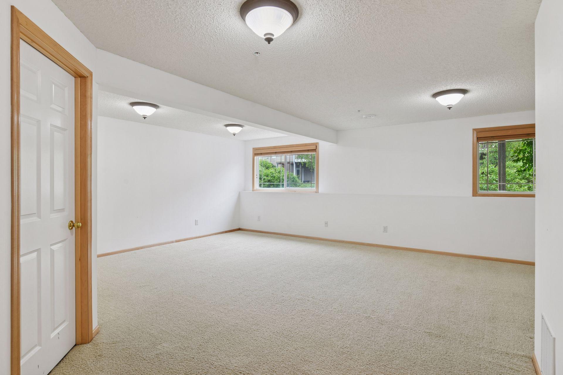 16309 50th Avenue N