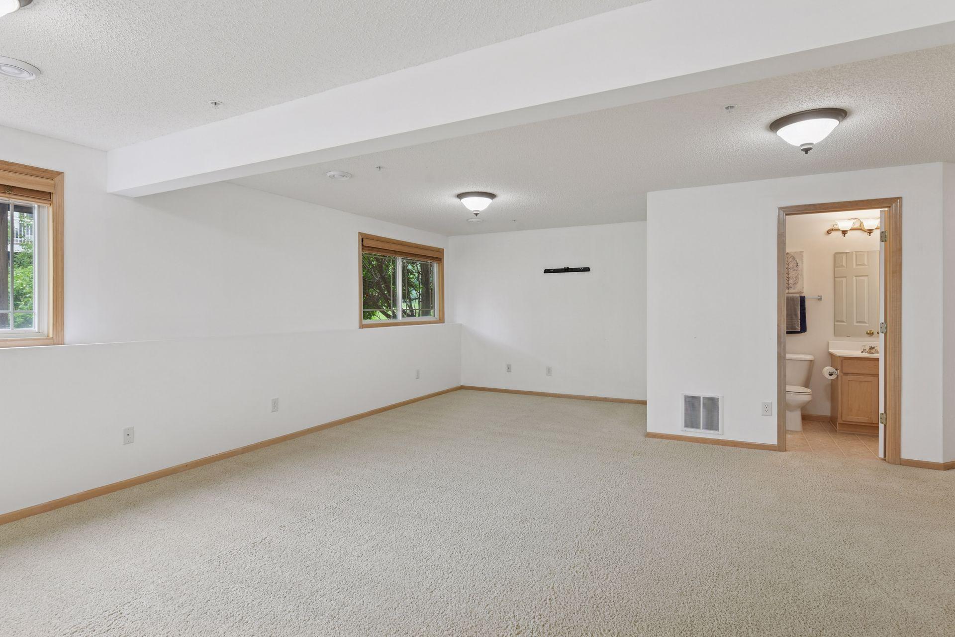 16309 50th Avenue N