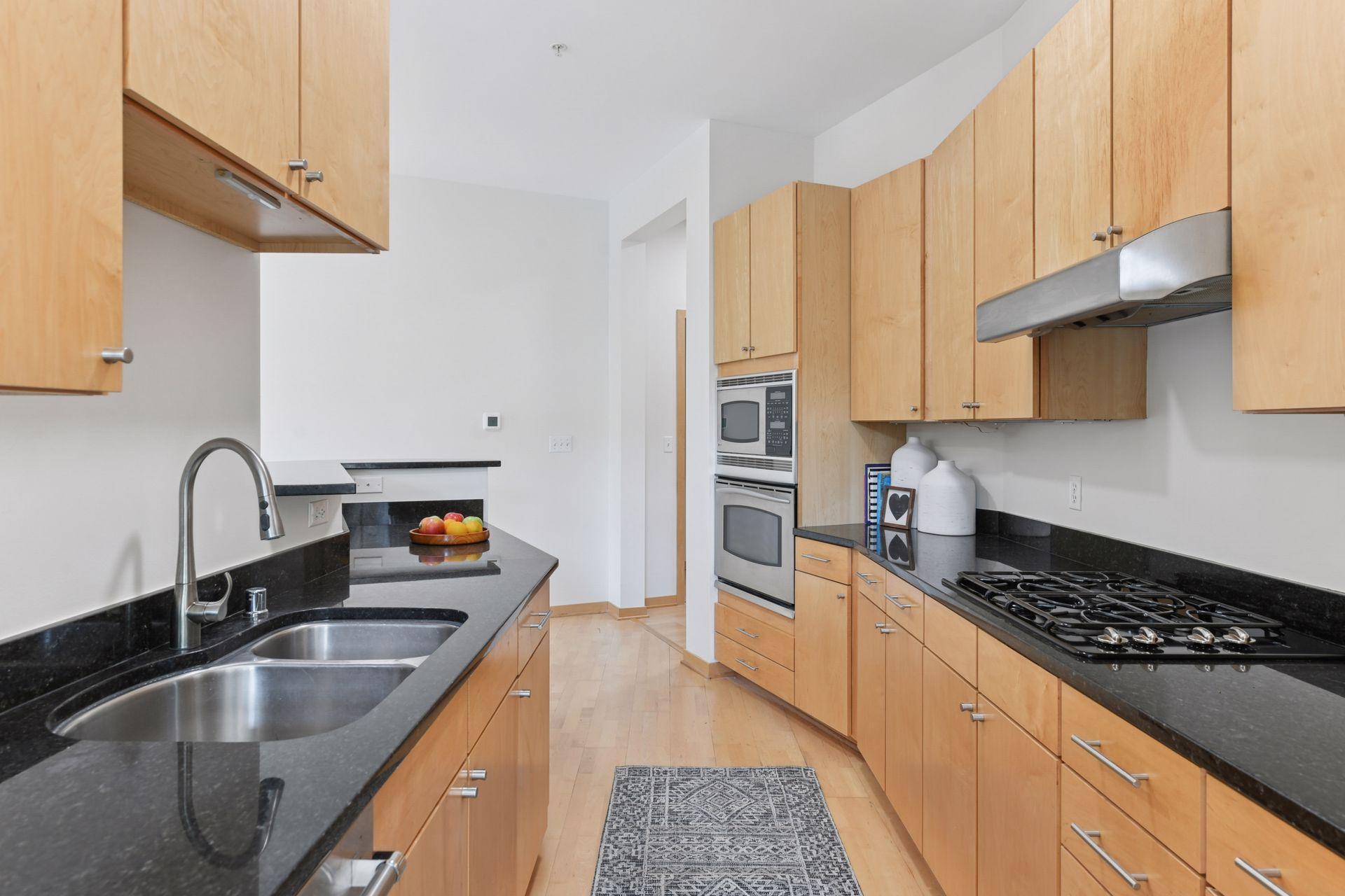 3707 Grand Way Unit: 101