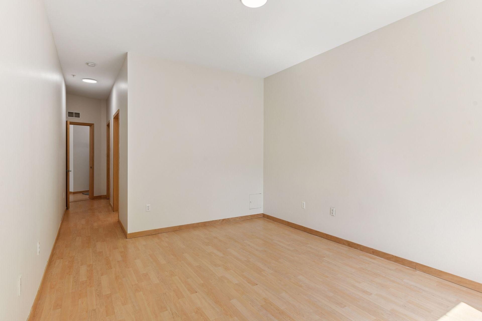 3707 Grand Way Unit: 101