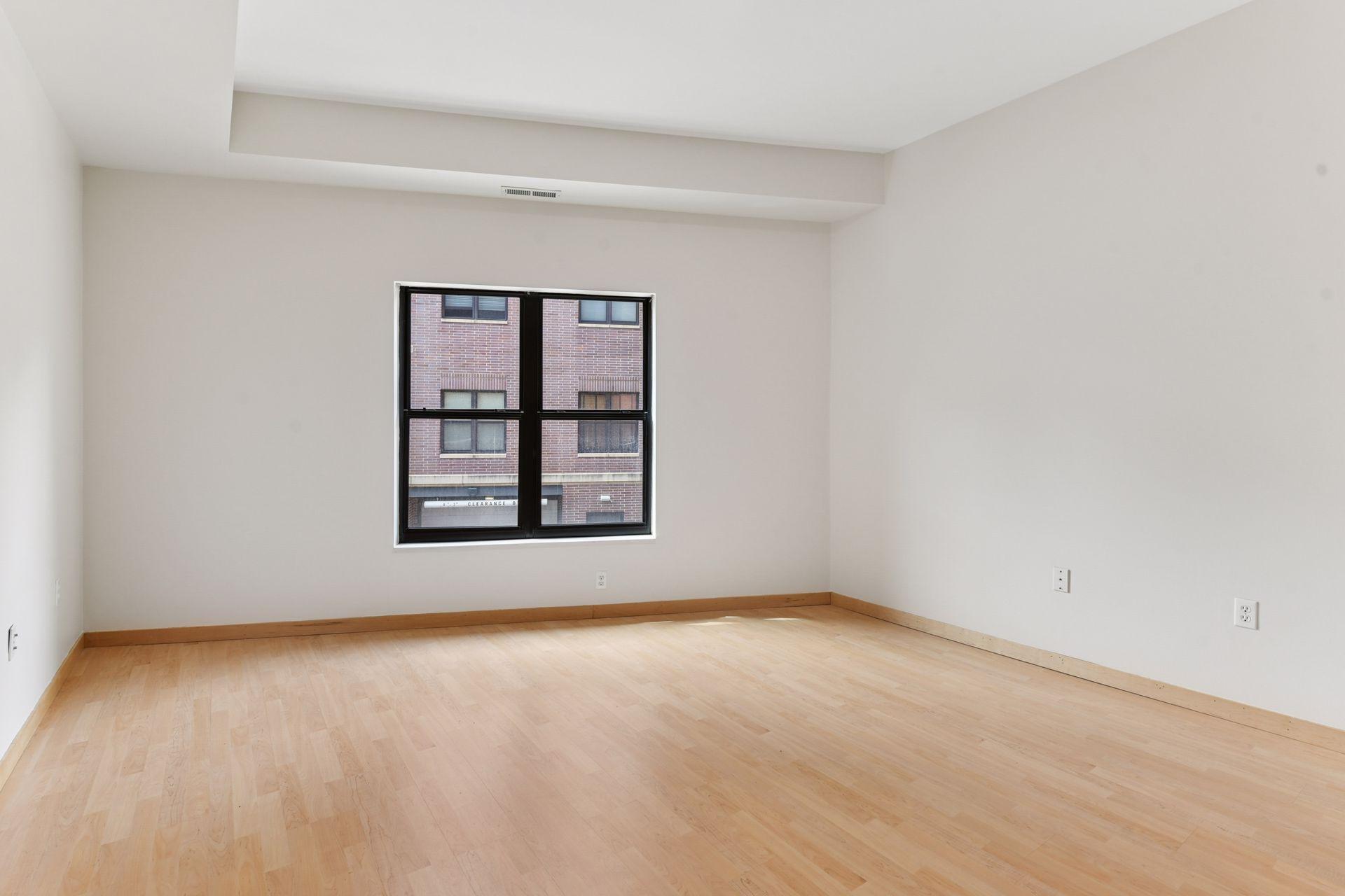 3707 Grand Way Unit: 101