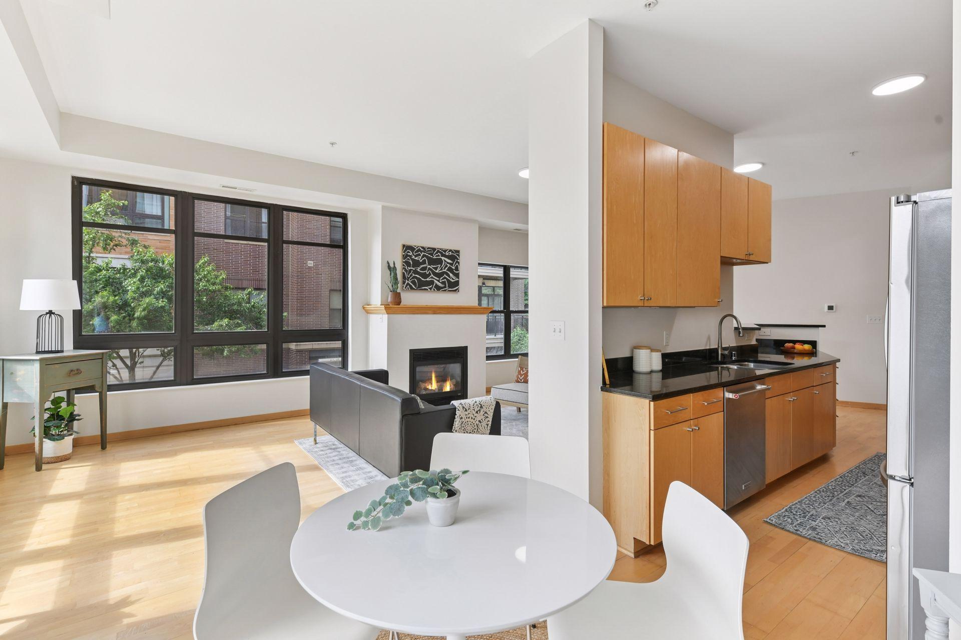 3707 Grand Way Unit: 101