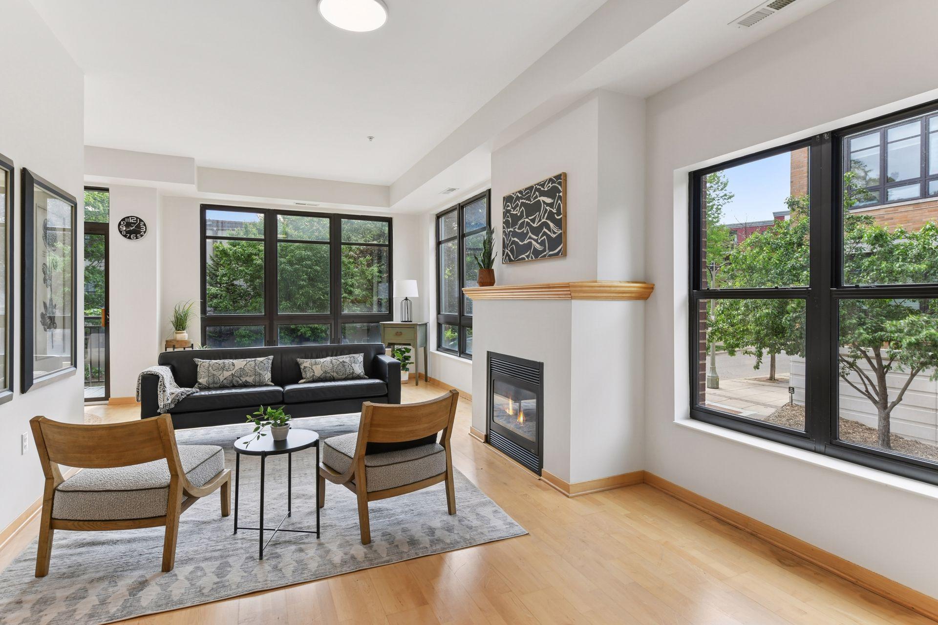 3707 Grand Way Unit: 101