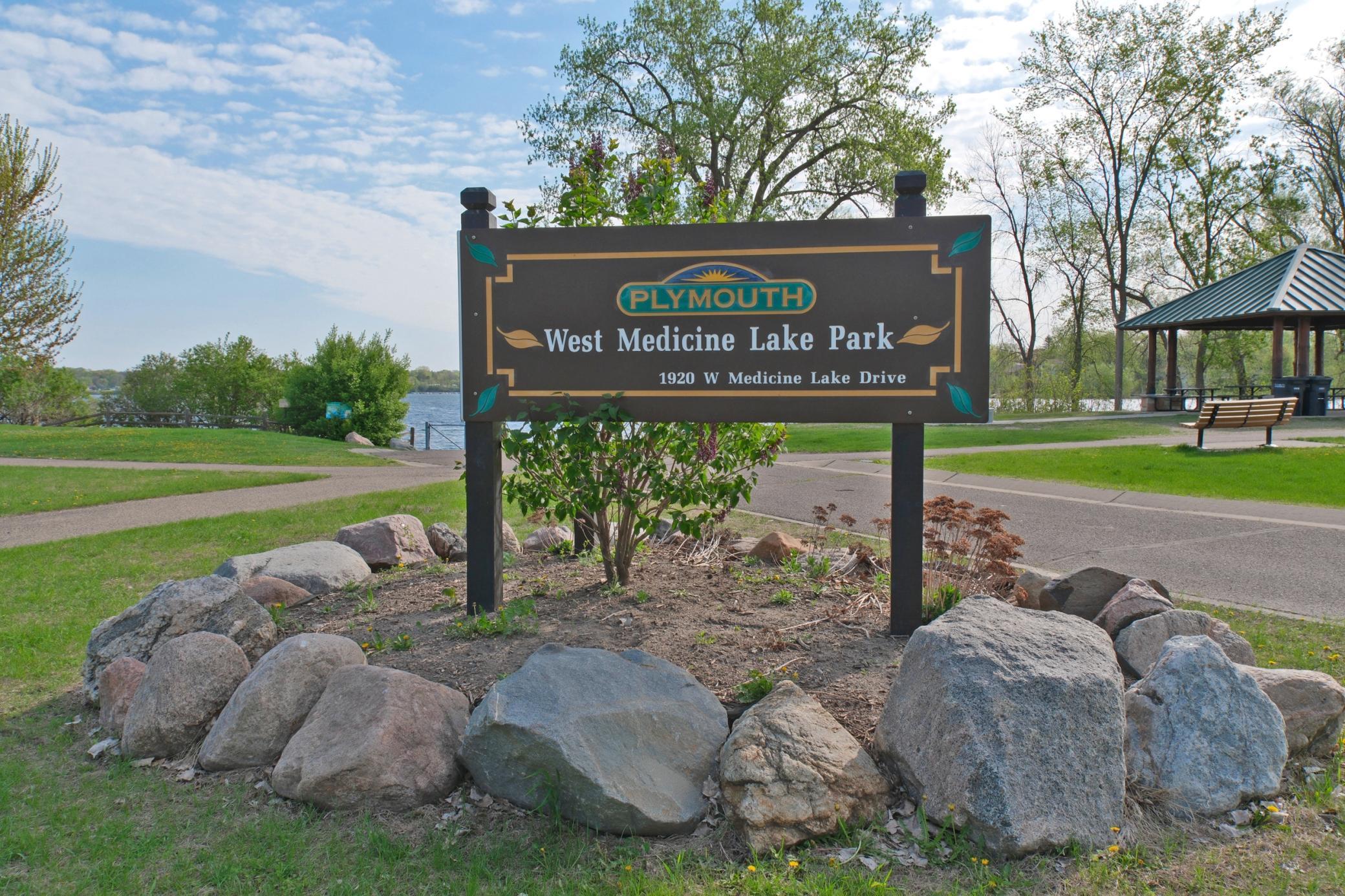 1601 W Medicine Lake Drive
