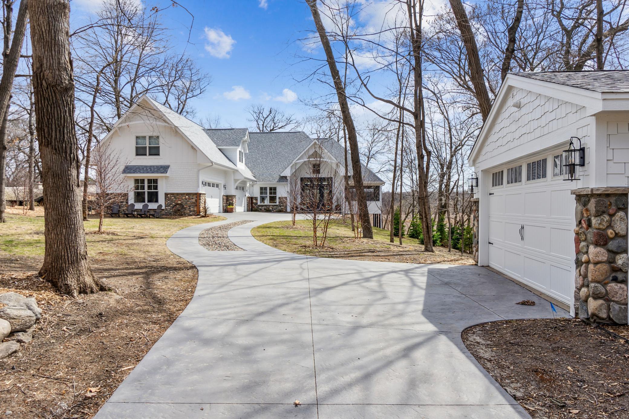 95 Birch Bluff Road