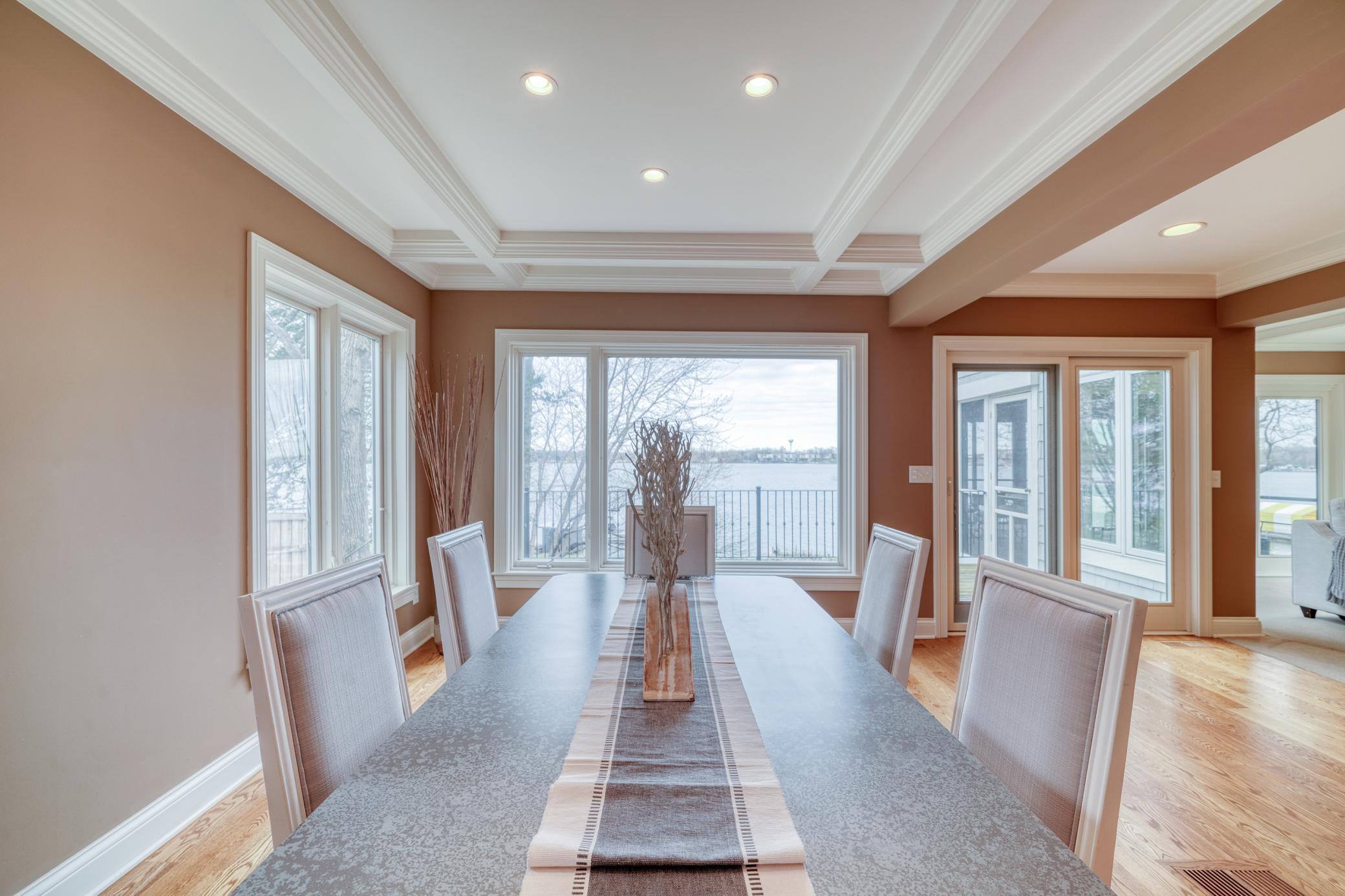 2765 Casco Point Road