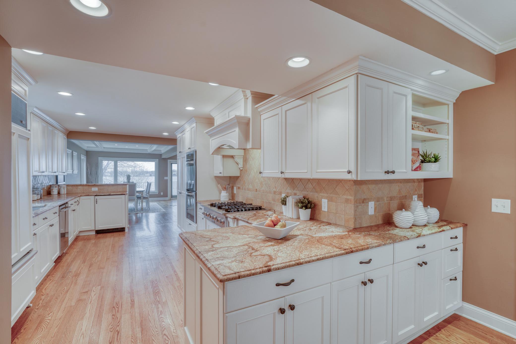 2765 Casco Point Road